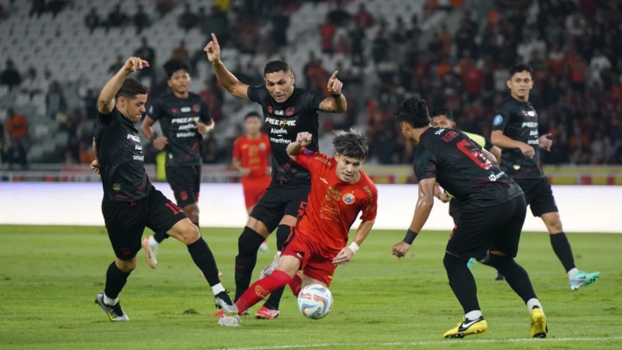 Link Live Streaming Pertandingan Persija vs Persis Malam Ini