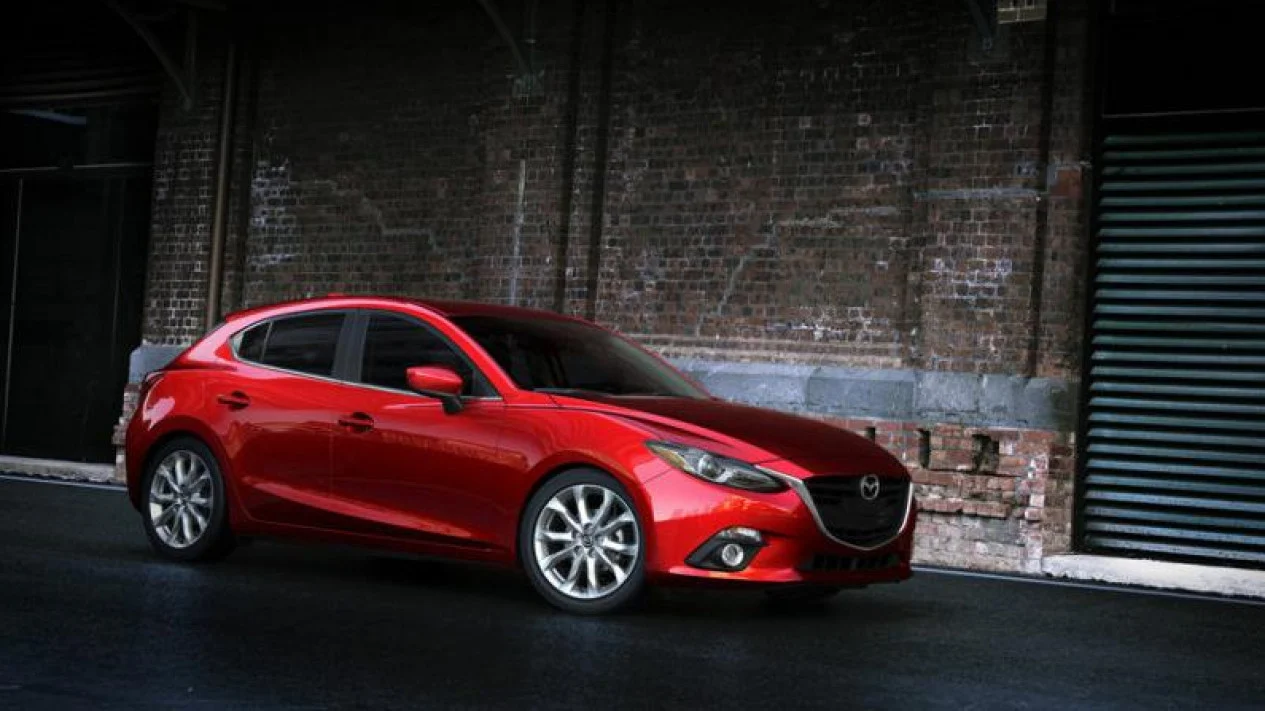 Mobil Manual Terjangkau di Bawah Rp100 Juta untuk Latihan Kopling