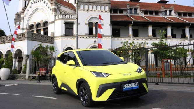 Pajak Kendaraan Listrik: Uji Ketahanan Tren Baru