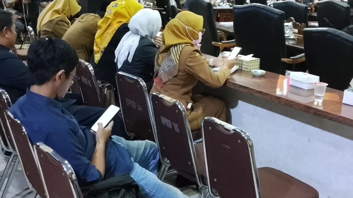 Paripurna DPRD Indramayu Bahas LKPJ Bupati 2025, Dihadiri Forkopimda dan OPD