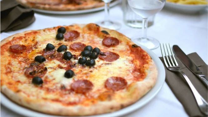 Pemain Bola Muda Italia Tewas Ditusuk Akibat Pizza