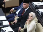 Ahmad Dhani Dimarahi Mulan Jameela Akibat Akun Instagramnya Hilang dan Diretas