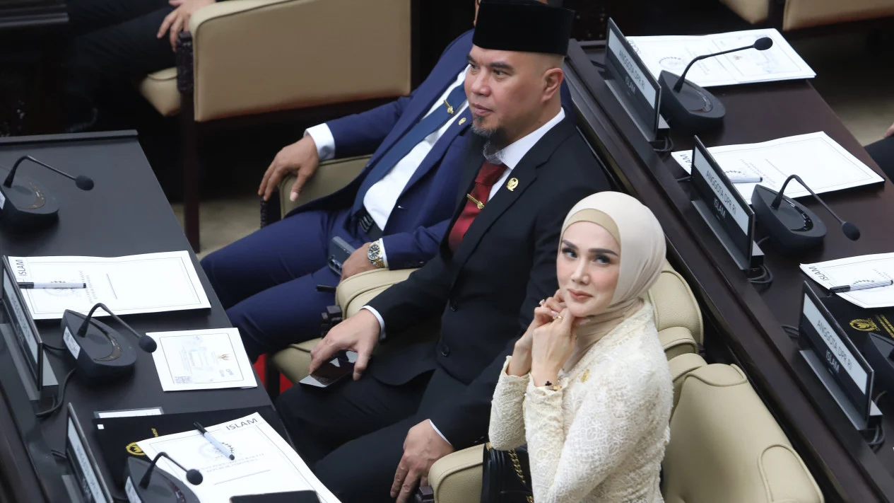 Ahmad Dhani Dimarahi Mulan Jameela Akibat Akun Instagramnya Hilang dan Diretas