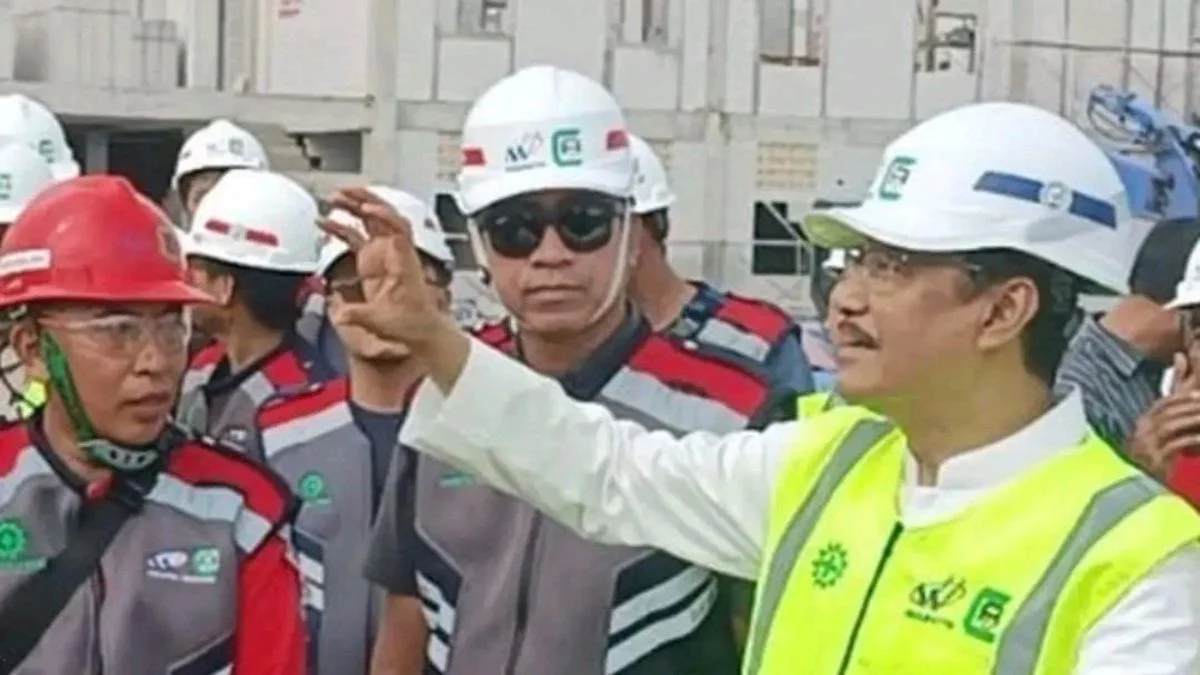 Anggaran Rp27 Miliar untuk Sepatu, Mensos Beri Penjelasan