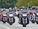 Cara Mengemudi yang Berubah, Mengisi Bensin Lebih Mudah, dan Uang Geng Motor yang Mengejutkan