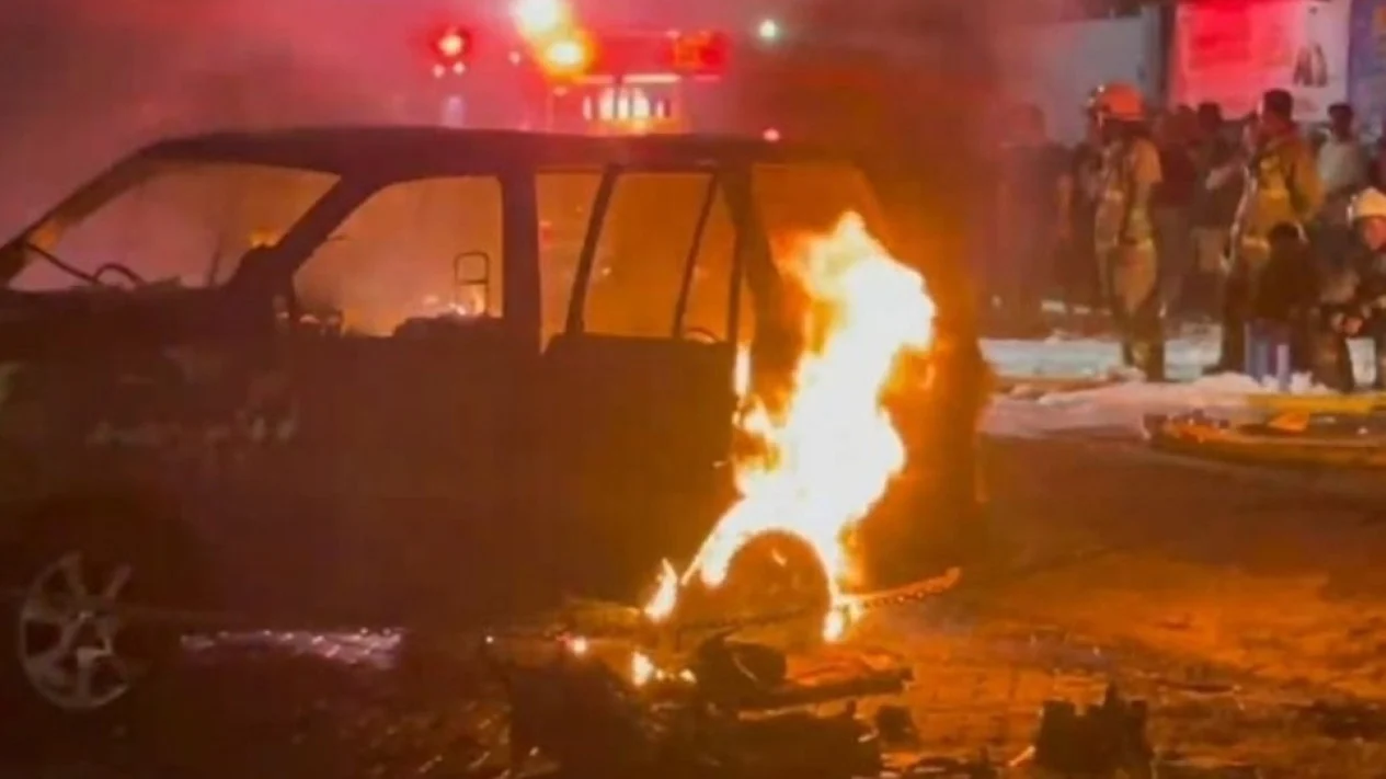 Jeriken Bensin Ditemukan di Minibus Terbakar di Kembangan