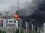 Kebakaran Besar Landa Pusat Perbelanjaan di Iran, 8 Orang Meninggal Puluhan Terluka