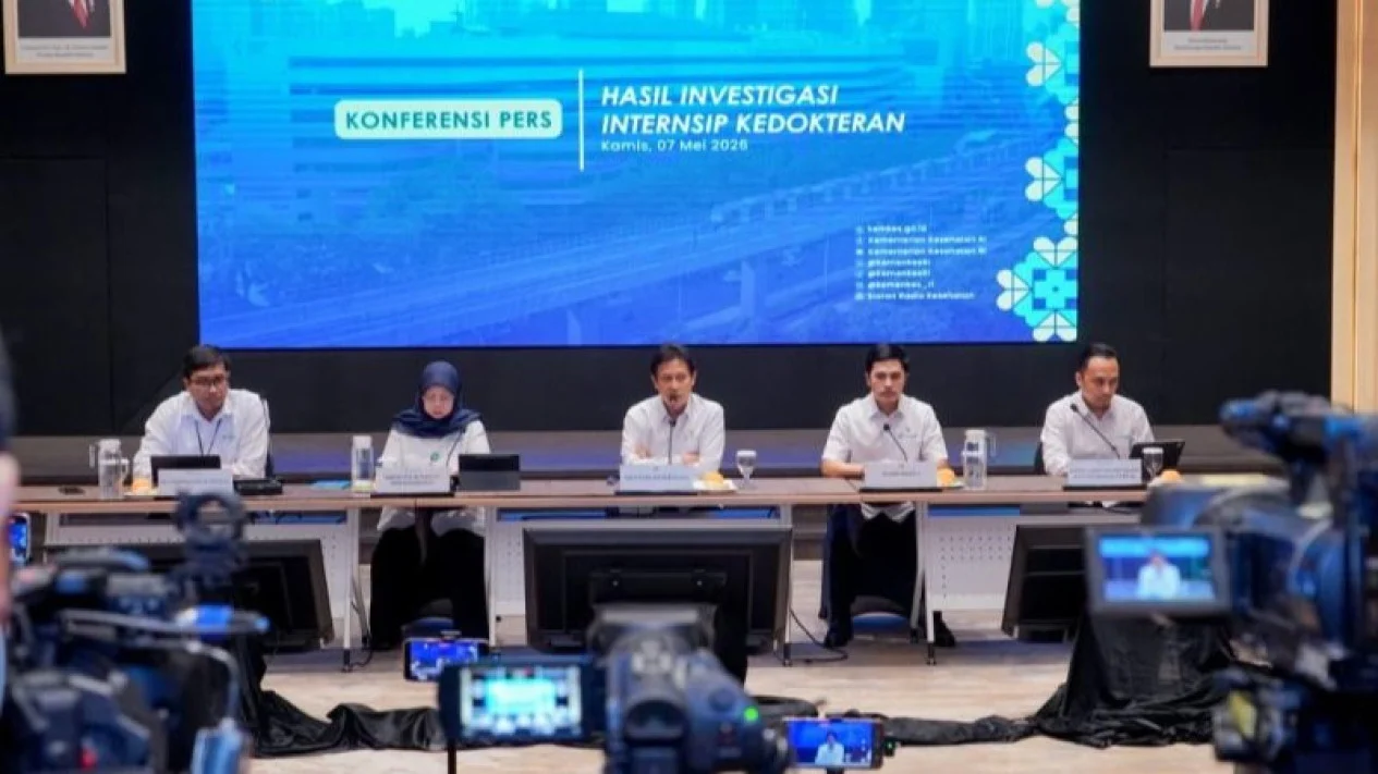 Kemenkes Tetapkan Jam Kerja Dokter Magang 40 Jam Seminggu