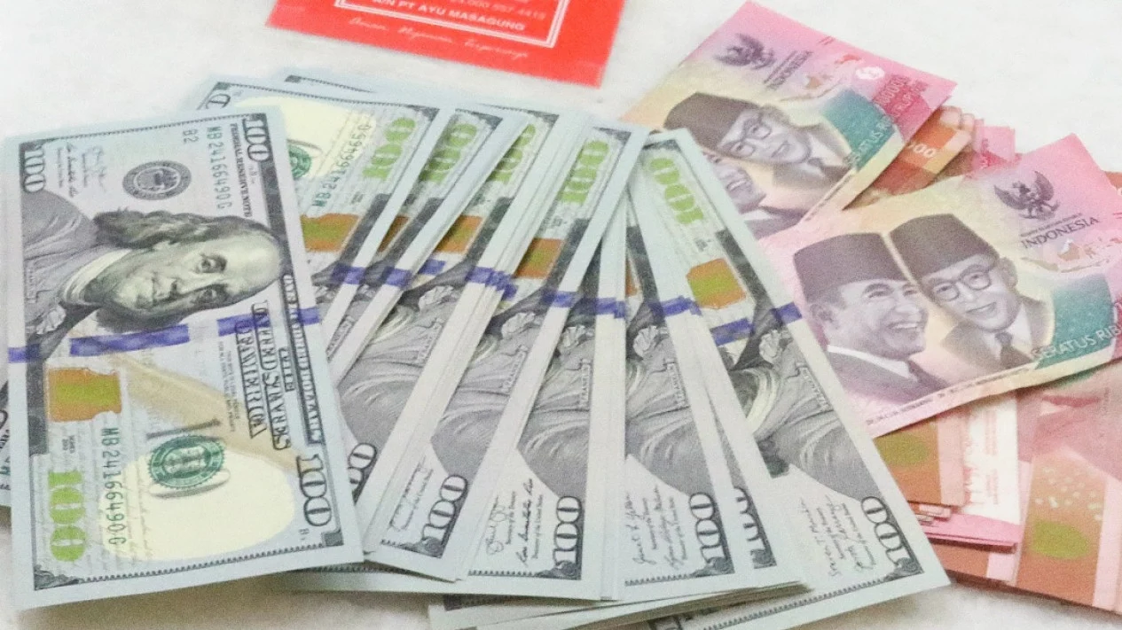 Melemahnya Rupiah Akibat Lonjakan Utang Pemerintah