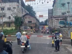 Palang Pintu Stasiun Bekasi Timur Dipasang Sementara