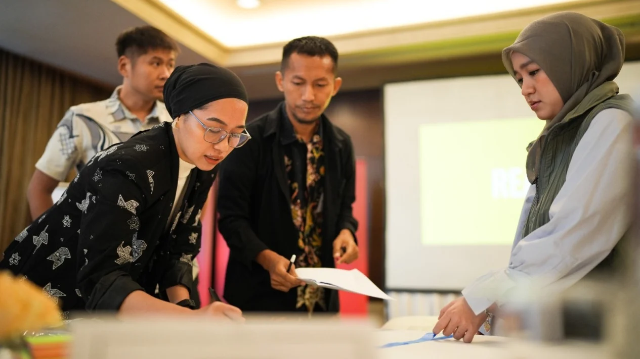 Pembelajaran Hibrida: Tren Terkini dalam Pengembangan Eksekutif