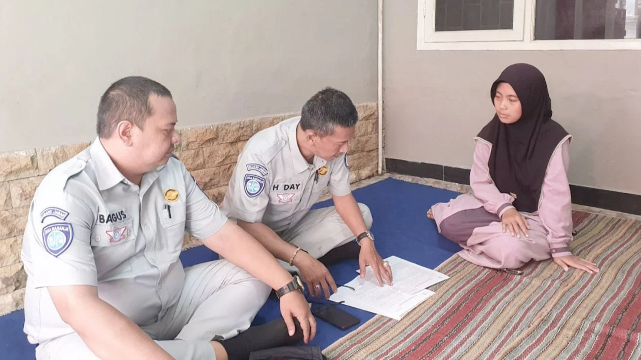 Santunan Korban Kecelakaan Kereta Api Diberikan, Ahli Waris Meninggal Terima Rp 50 Juta