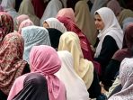 Gema Sholawat di Kedungwungu: Jamaah Masjid Baitulrahmanirahim Rutin Amalkan 1.000 Kali Sholawat