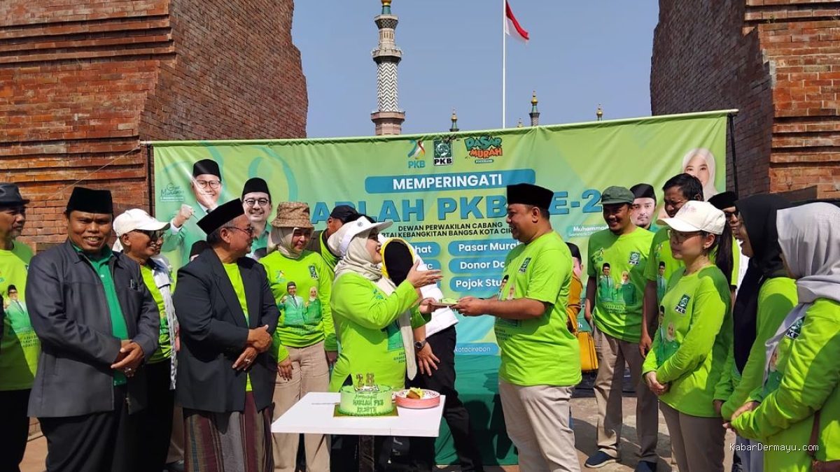 Harlah PKB ke-28 di Alun-Alun Kejaksan: Ribuan Massa Padati Lokasi