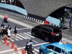 kasus-alphard-terobos-lampu-merah-bundaran-hi-satpam-diperiksa-propam-polda-jaba-47907 Kasus Alphard Terobos Lampu Merah Bundaran HI: Satpam Diperiksa Propam Polda Jabar