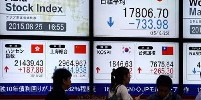 Asia Buka Beragam, UEA Tinggalkan OPEC dan Ancaman AI Bayangi Pasar