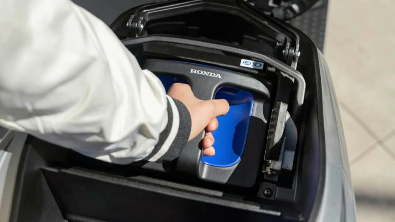 Cara Merawat Baterai Motor Listrik Agar Lebih Tahan Lama