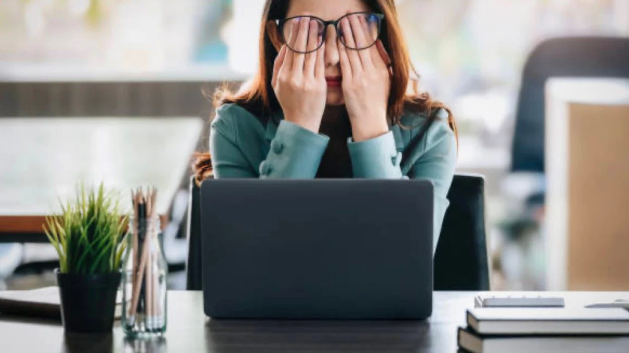 Duduk Terlalu Lama Setiap Hari Berisiko Penyakit dan Kematian