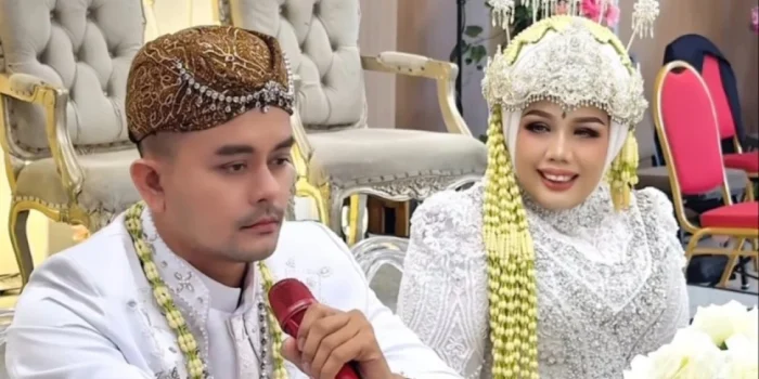 Elly Sugigi Menikah Lagi untuk Keenam Kalinya, Benarkah Hanya Sekadar Gimik?