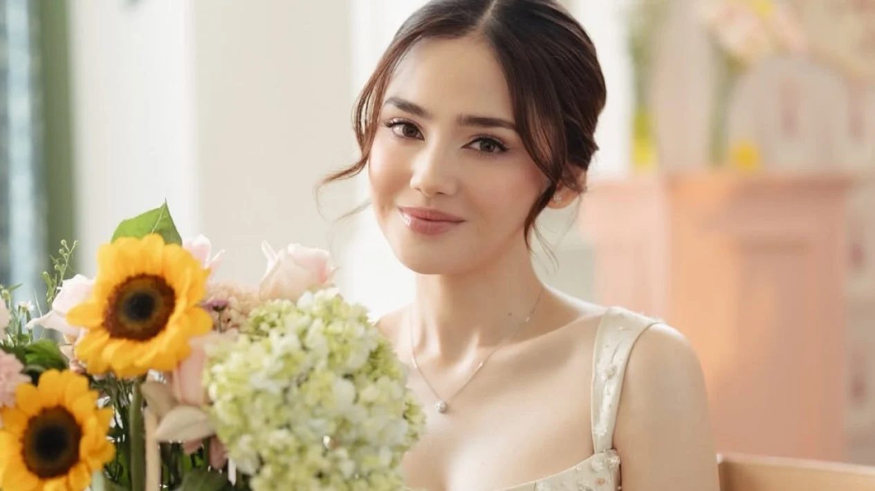 Keluarga Jawab Pertanyaan Soal Ayah Kandung Syifa Hadju