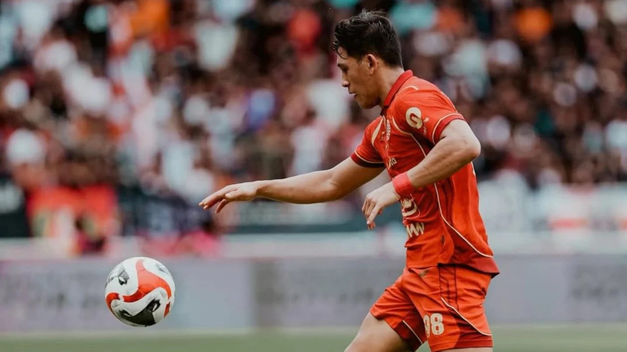 Pelatih Persija Ungkap Alasan Pemain Asing Tersisih Gara-gara Pemain Lokal