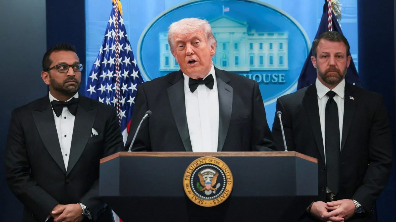 Penembak Tertangkap, Trump: "Dia Orang Gila