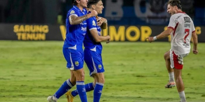 Persib Bandung Wajib Menang di Lima Laga Pamungkas