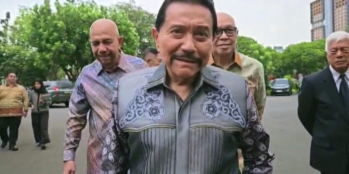 Respons Hendropriyono soal Isu Penamparan Seskab Teddy oleh Pangkopassus