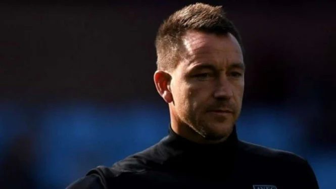 Terry: Tertarik Latih Chelsea Gantikan Rosenior