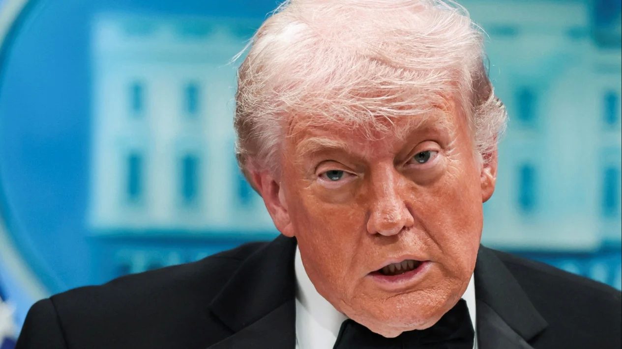 Trump Tak Gentar Hadapi Iran Pasca Teror Penembakan