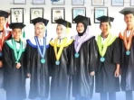 182 Lulusan Unwir: Adaptasi Digital & Etika Kunci Sukses Era Industri