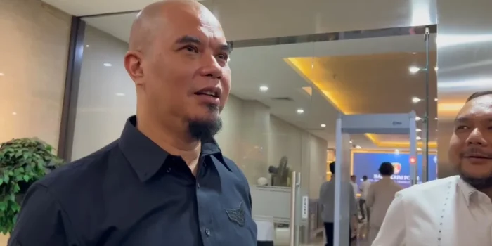 ahmad-dhani-ingin-cucu-lahir-jumat-kliwon-minta-persalinan-alyssa-daguise-diindu-88784 Ahmad Dhani Ingin Cucu Lahir Jumat Kliwon, Minta Persalinan Alyssa Daguise Diinduksi