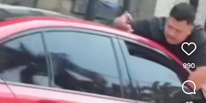 Aksi Pria Bergelantungan di Sedan Mewah yang Melaju Kencang di Jakarta Barat, Ini Penyebabnya