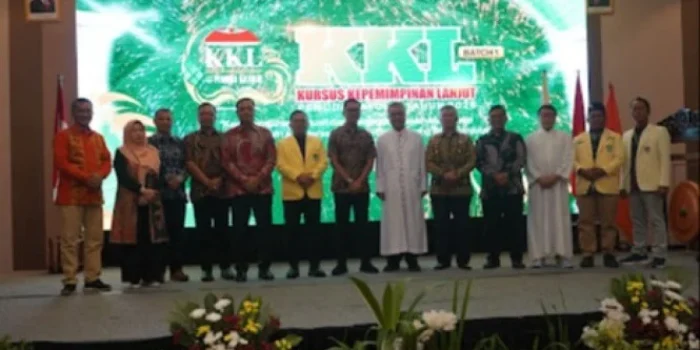 Anak Muda sebagai Fondasi Masa Depan: Seruan Penting tentang Kepemimpinan yang Merangkul