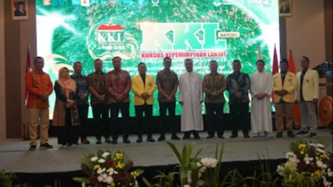 Anak Muda sebagai Fondasi Masa Depan: Seruan Penting tentang Kepemimpinan yang Merangkul