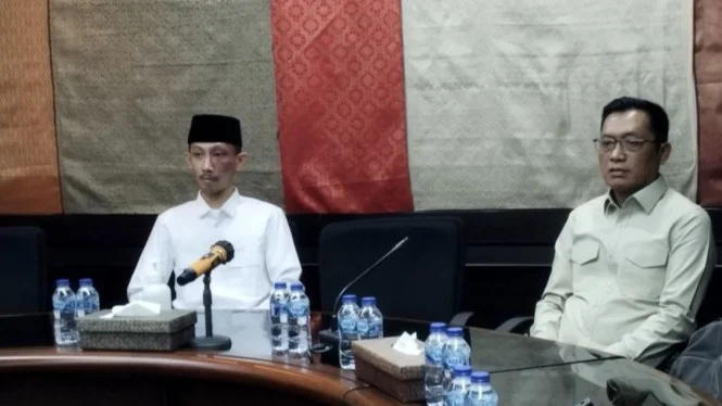 Anggota DPRD Jember Diberi Sanksi Teguran Keras Usai Kepergok Main Game dan Merokok Saat Rapat