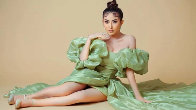 Ayu Aulia Mengaku Mengarang Cerita Soal Kehamilannya dengan Pejabat