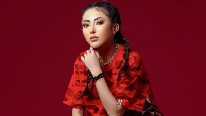 Ayu Aulia Minta Maaf Usai Sebut Nama Ridwan Kamil dan Roby Kurniawan