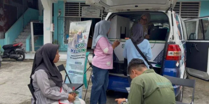 BPJS Keliling Jemput Bola, Warga Aro IV Korong Kota Solok Sambut Hangat