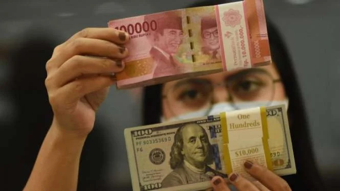 Dampak Ekonomi Kuartal I dan Geopolitik TimTeng Tekan Rupiah ke Rp 17.515