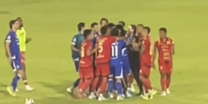 derbi-terjauh-dunia-persija-dan-persib-gemparkan-inggris-60339 Derbi Terjauh Dunia: Persija dan Persib Gemparkan Inggris