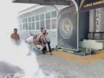 Detik-detik Demo di Lapas Narkotika Gowa Berujung Ricuh! Massa Bawa Busur Panah Hingga Sajam, Mengamuk Rusak Fasilitas