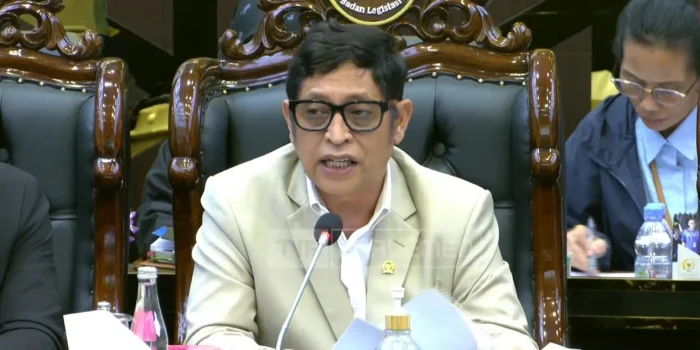 DPR Akan Buat UU Cipta Kerja Menanggapi Putusan MK
