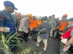 Dua Warga Singapura Tewas di Gunung Dukono: Ditemukan Berpelukan Terjepit Batu