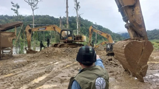 Dua Warga Tiongkok Tersangka Tambang Emas Ilegal Nabire