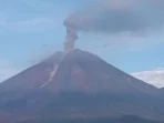 Erupsi Gunung Semeru Disertai Awan Panas, Jarak Luncur Tak Pasti