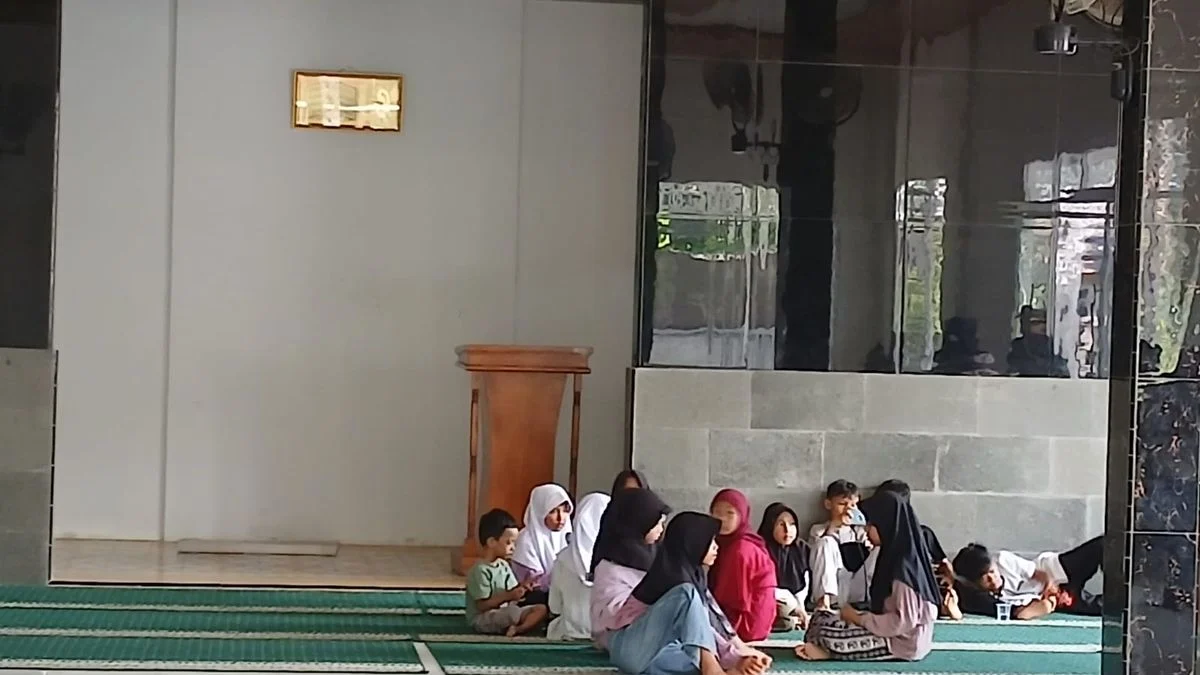 Gema Takbir Idul Adha: Kedamaian Menyentuh Hati di Penjuru Desa
