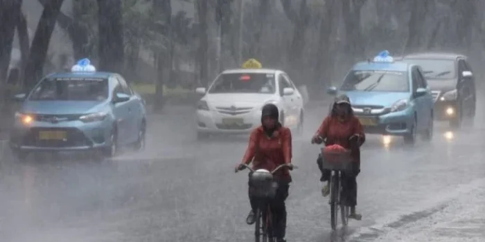 Hujan Lebat Guyur Sebagian Besar Kota Indonesia Hari Ini