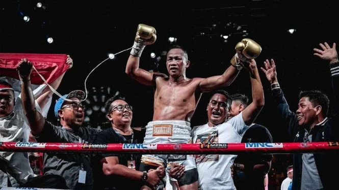 Jagoan Tinju Indonesia Tuai Pujian Meriah di Rusia