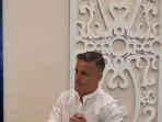 Jelang Piala Asia 2027, Herdman Sebut Jepang dan Qatar Tak Terburu-buru Hadapi Indonesia